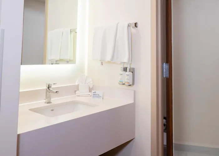 Holiday Inn Express - Monterrey - Tecnologico By Ihg