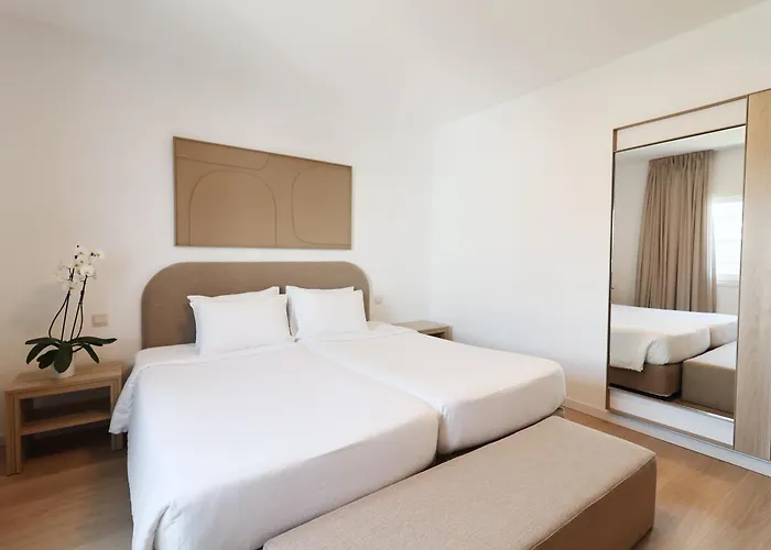 Liquid Apartments