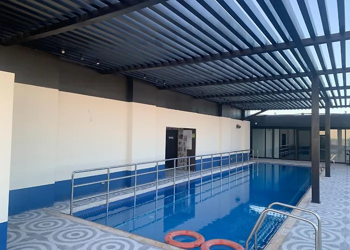 Al Mansour Park Inn Hotel&Apartment
