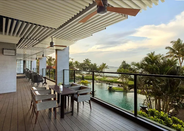 Bay Marriott Resort & Spa