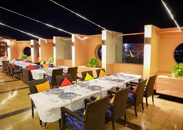 Avari Towers Karachi