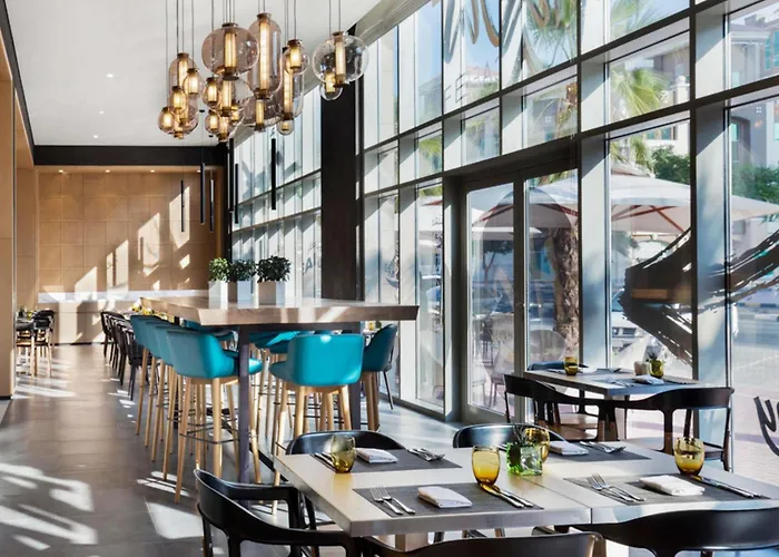 Novotel Bur Dubai - Healthcare City
