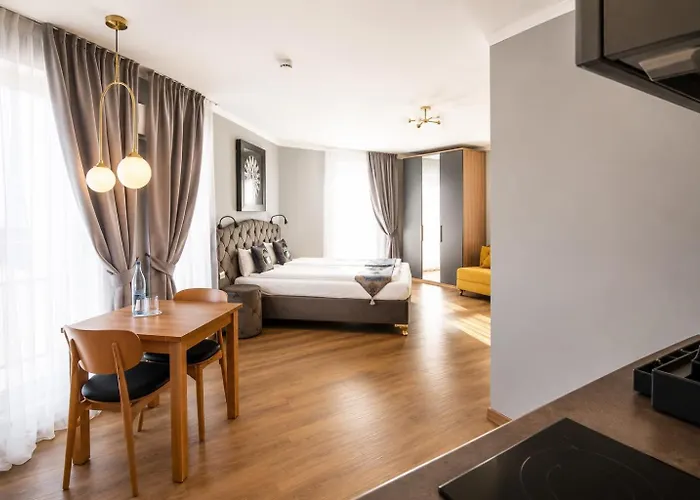 Boardinghouse City Home