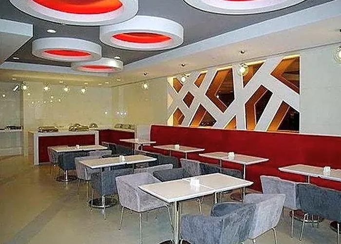 Holiday Inn Express Shanghai Sanlin