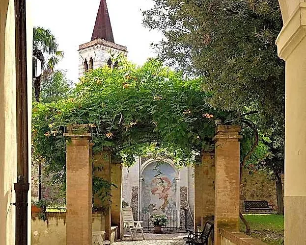 Palazzo Pierantoni