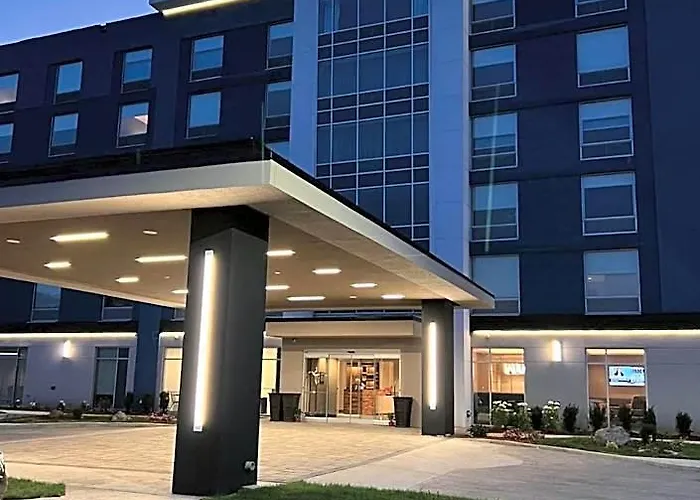 3 star hotels Hampton Inn By Hilton Kingston