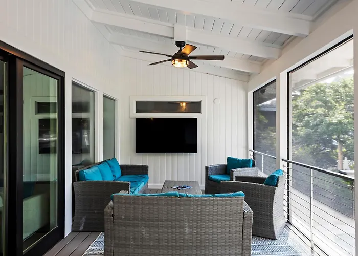 51 Dune Lane