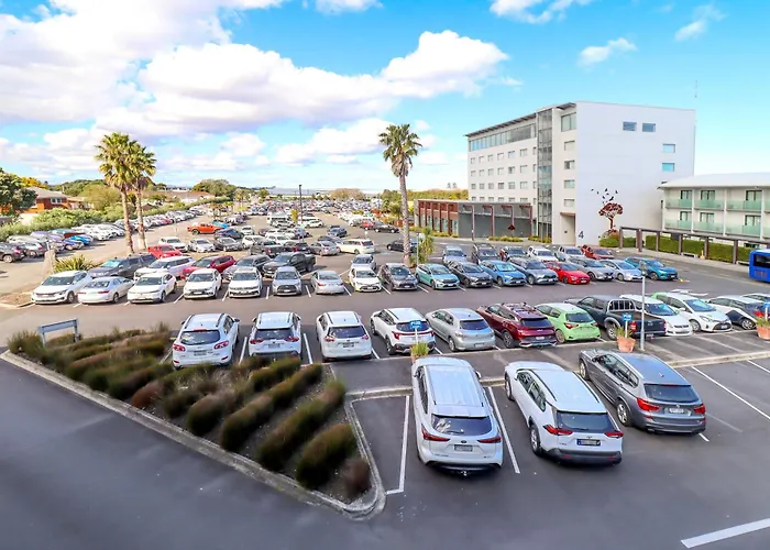 Jetpark Auckland Airport
