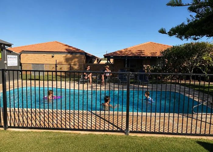 My Aparthotels Geraldton'S Ocean West Holiday Units & Short Stay Accommodation