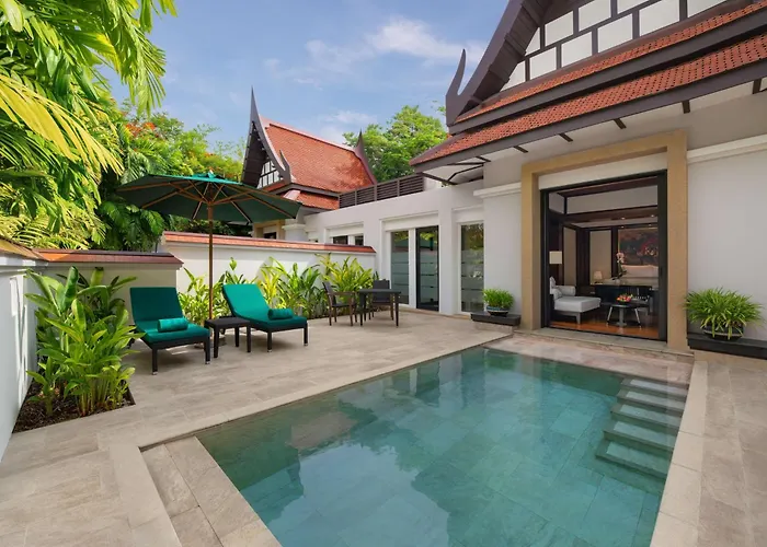 Сity center hotels Banyan Tree Phuket