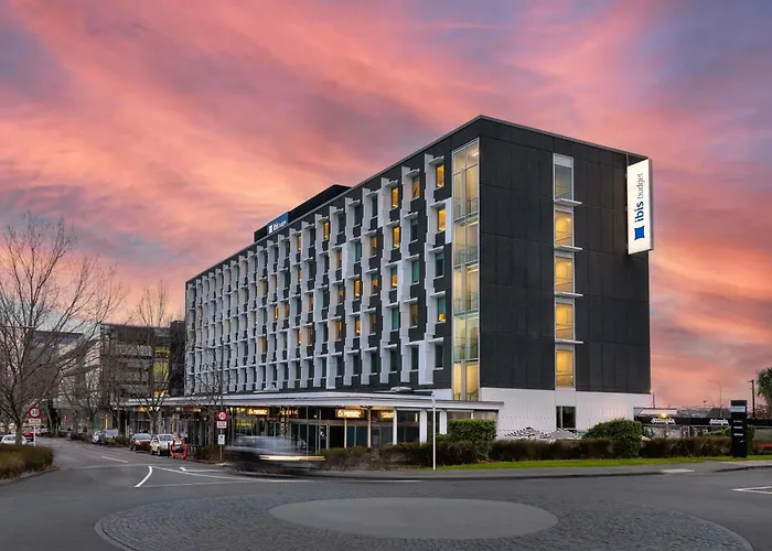 Resorts Guide Ibis Budget Auckland Airport