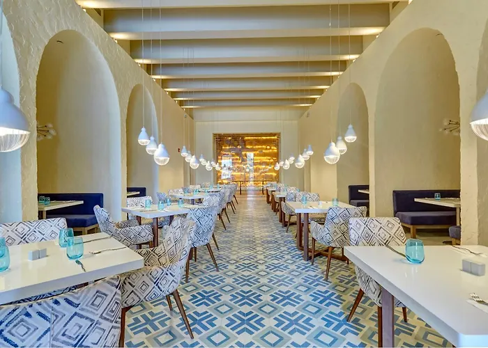 Royalton , An Autograph Collection All-Inclusive