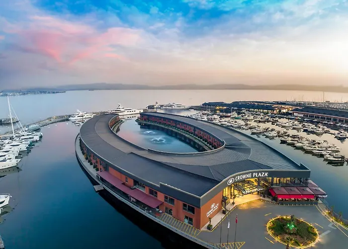  Crowne Plaza Istanbul Tuzla Viaport Marina By Ihg