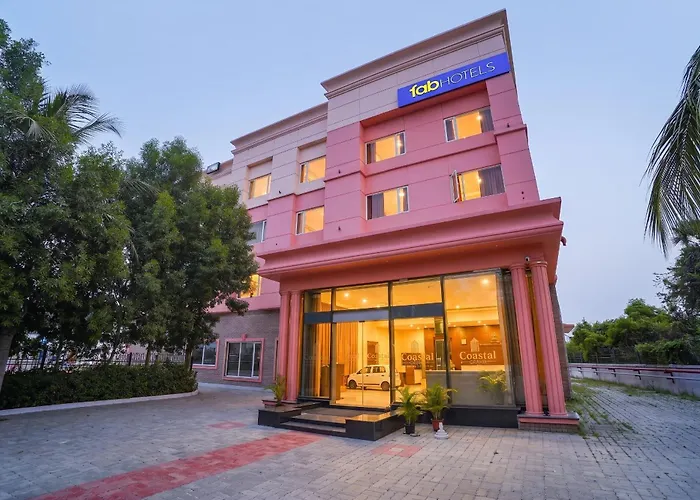 Hotel suites Palette - Coastal Grand s & s, Omr