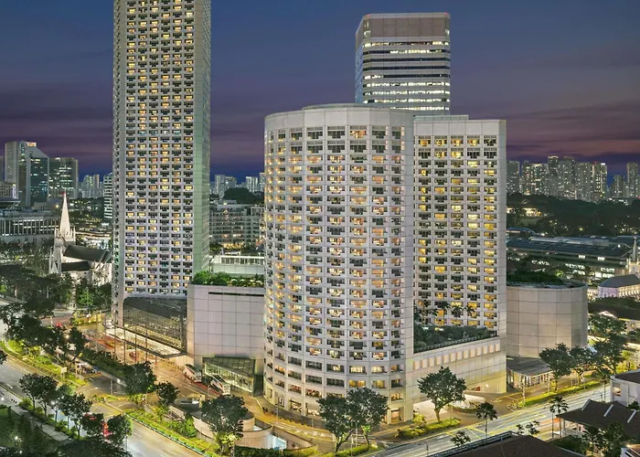  Fairmont Singapore