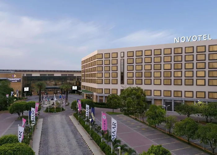 Novotel Convention Centre