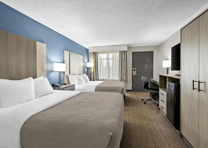 Quality Inn & Suites Florence Civic Center