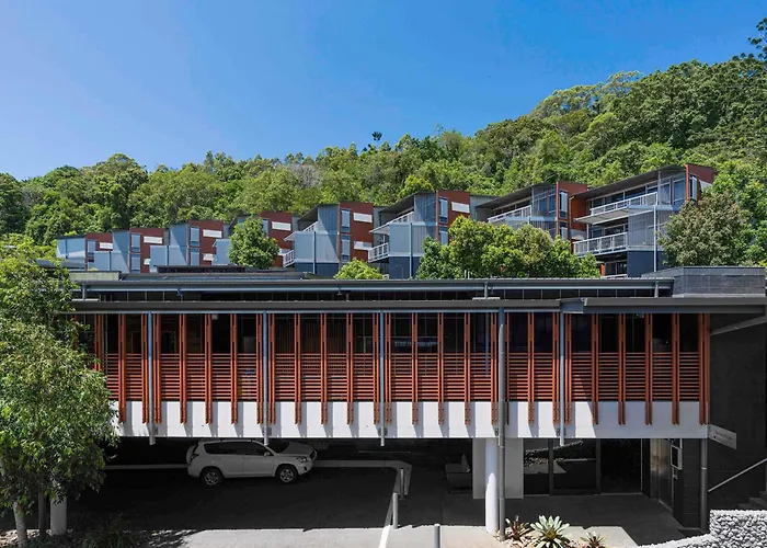 Resorts Guide Peppers Noosa And Villas