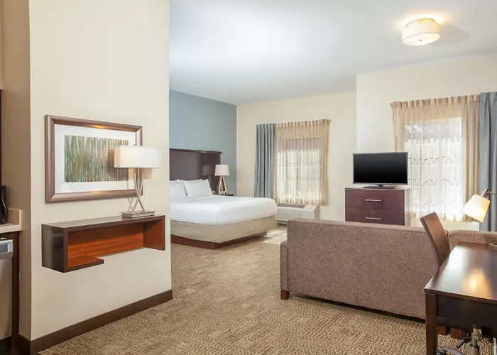 Staybridge Suites - Central Park By Ihg