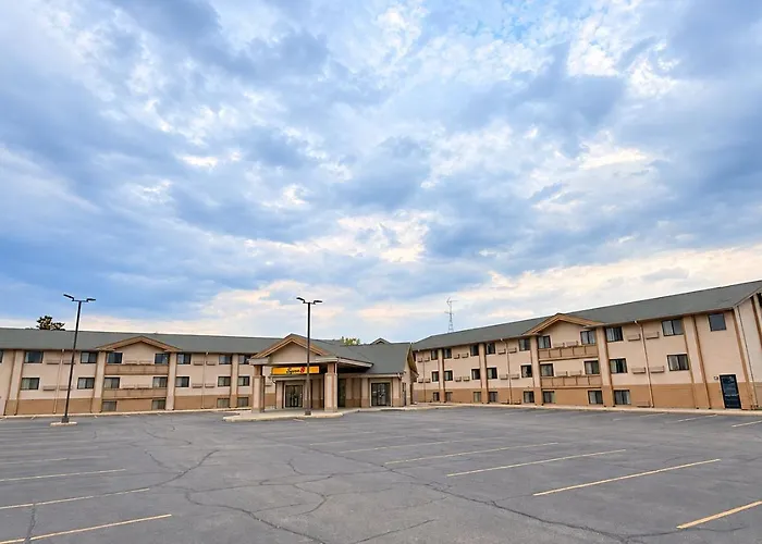 Super 8 By Wyndham Wisconsin Dells