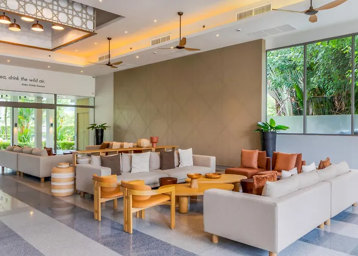 X10 Khaolak