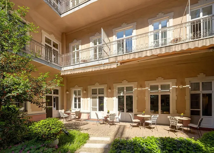 Mamaison Residence Izabella Budapest