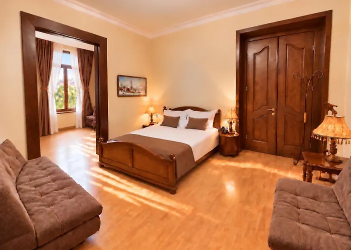 Hotel British House