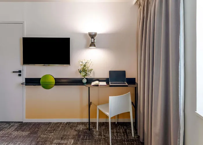 Ibis Styles Meteor Avenue D'Italie