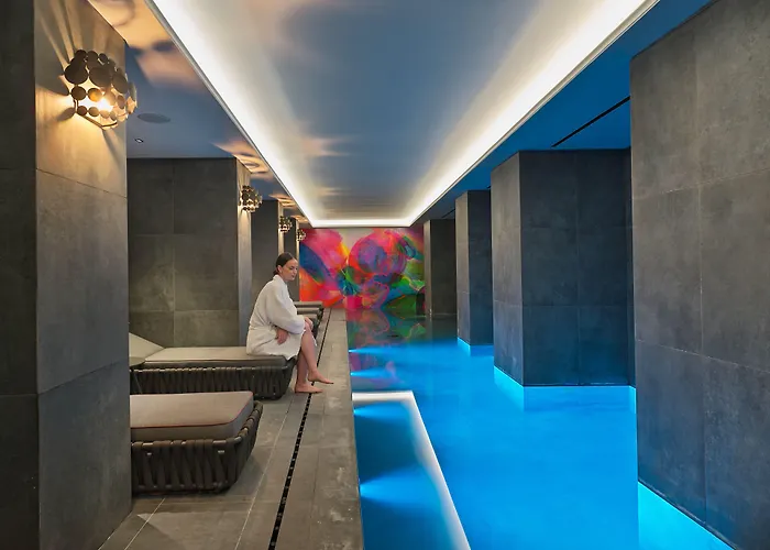 Nyx Esperia Palace Athens By Leonardo s