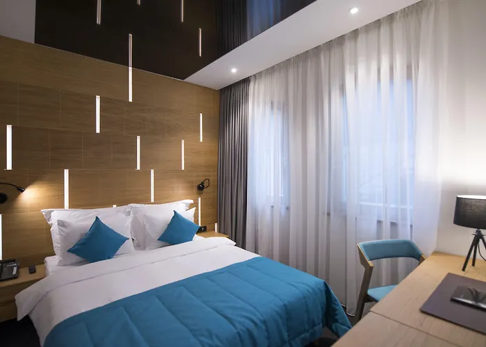 Hotel Sana
