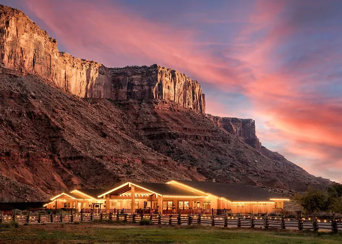 Red Cliffs Lodge Moab