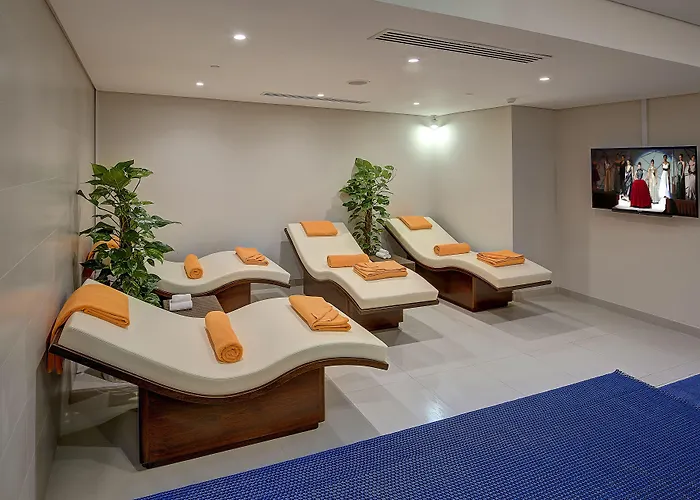 Hotels With Four Stars Al Khoory Atrium