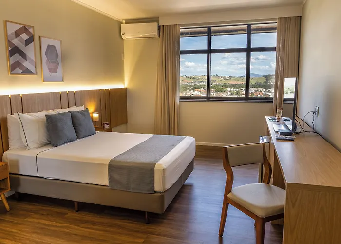 Marques Plaza Hotel