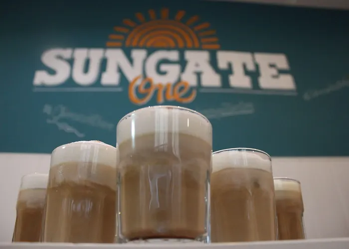 Onefam Sungate