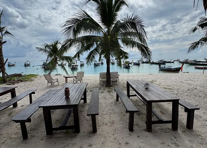Adang Sea Divers & Eco Lodge