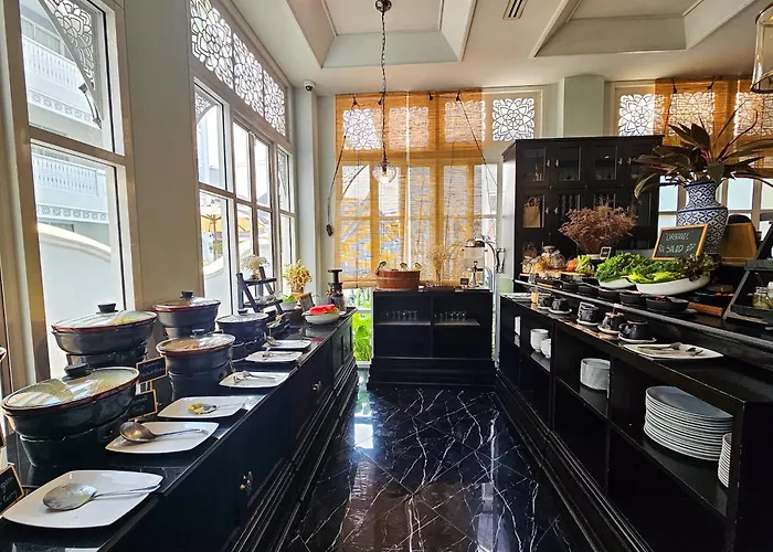 Away Chiang Mai Thapae Resort A Vegan Retreat