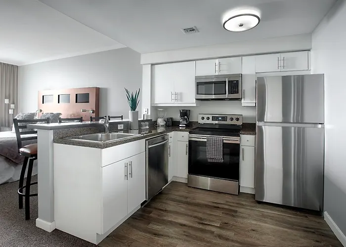 Private Residences At Hotel Arya By Sofla Vacations