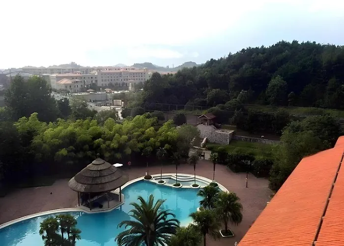 Guilin Merryland Resort