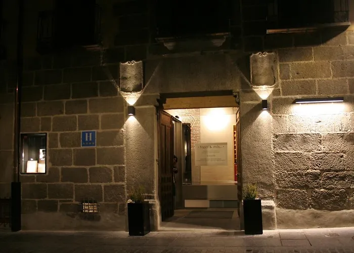 El Encanto Hotel&Cafetería