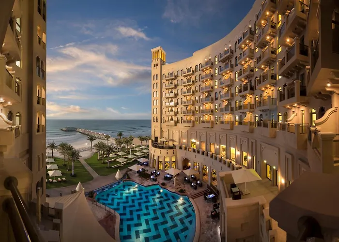 Familienhotel: Bahi Ajman Palace Hotel