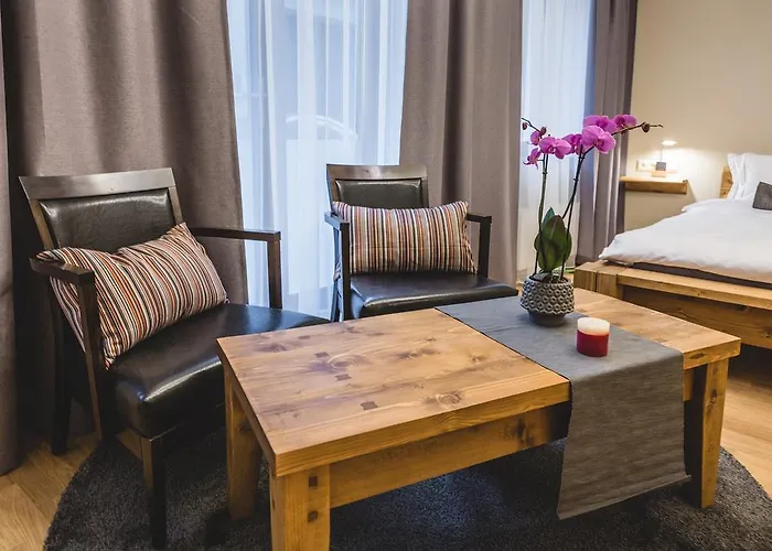 Vakantieverhuur: Bearsleys Blacksmith Apartments