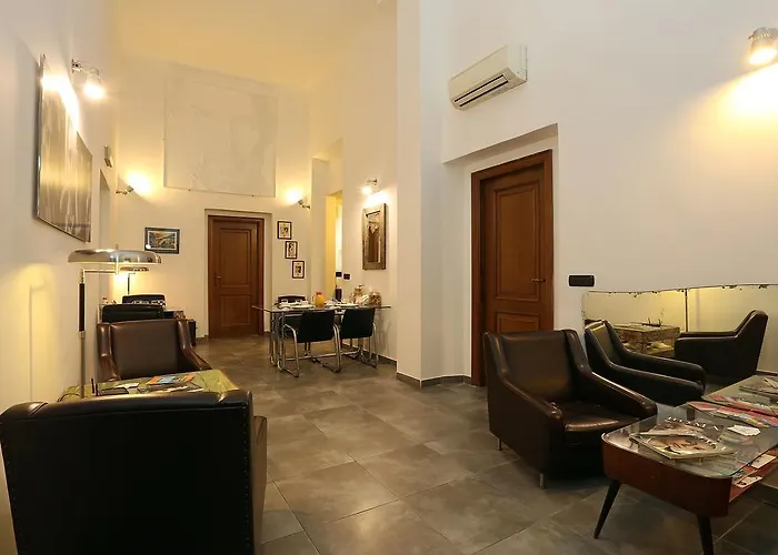 Hotel familiare: Mr Frills