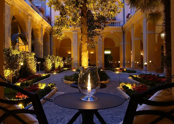 Luxe hotel: Palazzo Cardinal Cesi