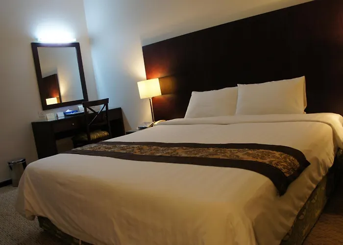 Cheap hotels Dream Palace