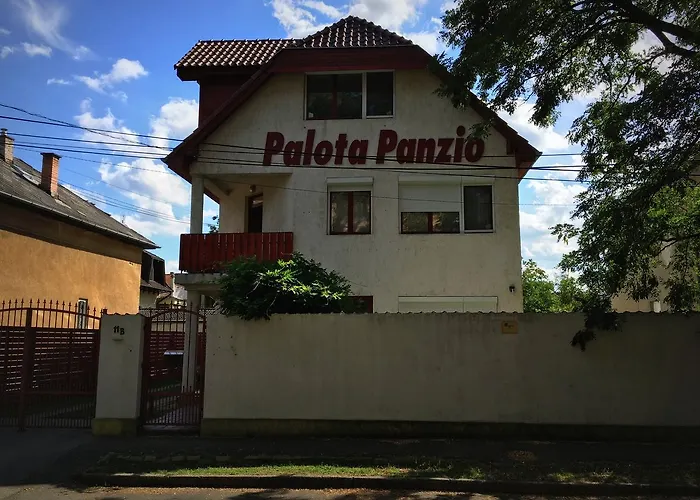 B&B only: Palota Panzio