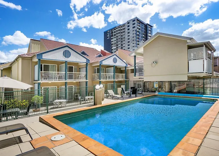 Сity center hotels Toowong Inn & Suites