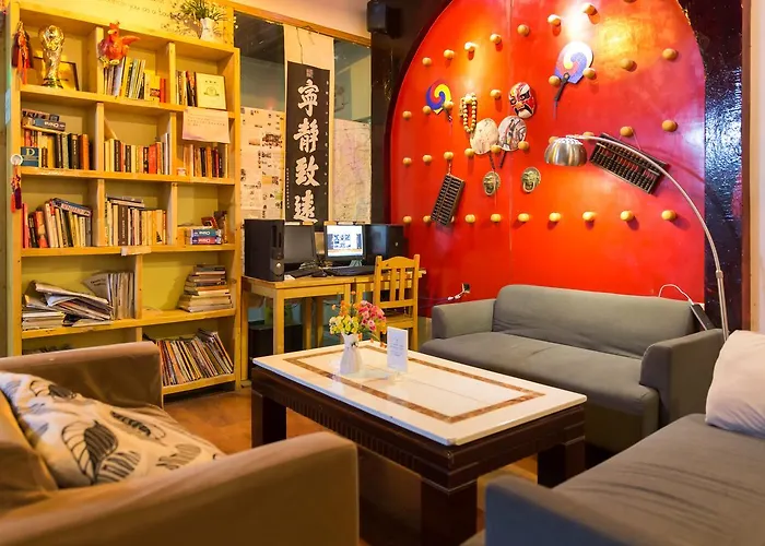 Shanghai Blue Mountain Bund Youth Hostel