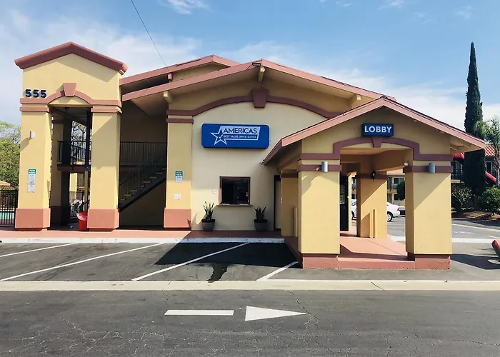 Americas Best Value Inn & Suites Escondido