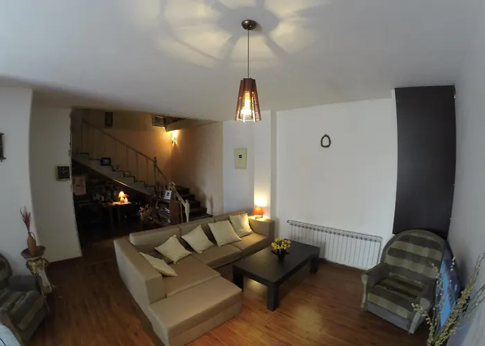 The Hostels Glide