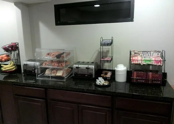 Infinity Inn & Suites